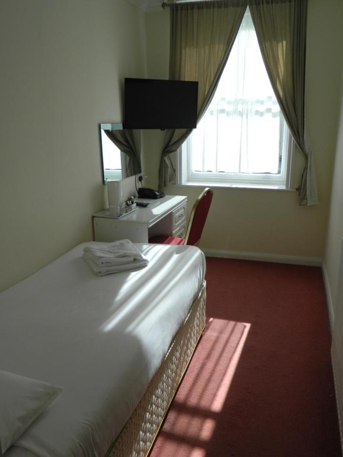 Afton Hotel Eastbourne Exteriör bild